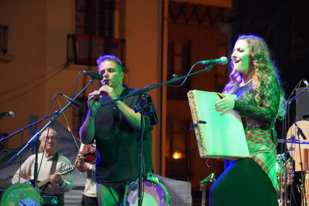 Carri&oacute;n Folk B&aacute;ilalo Palencia San Antol&iacute;n. Fotos: Aida Acitores