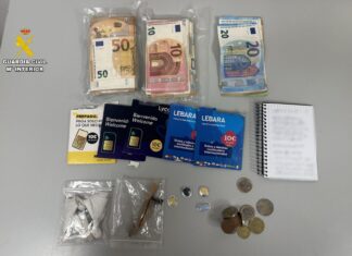 Detenido tras ser sorprendido con varios tipos de droga en Santillana de Campos. Fotografía: Guardia Civil