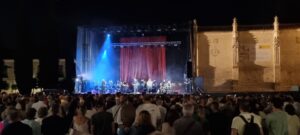 El Nido en la Plaza de la Inmaculada