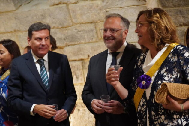 Eucarist&iacute;a y procesi&oacute;n c&iacute;vica San Antol&iacute;n 2025 - Fotos Aida Acitores