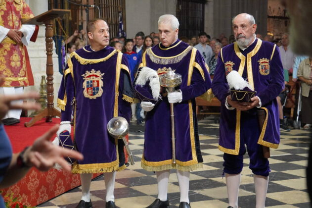 Eucarist&iacute;a y procesi&oacute;n c&iacute;vica San Antol&iacute;n 2025 - Fotos Aida Acitores