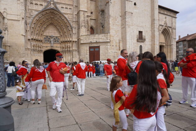 Eucarist&iacute;a y procesi&oacute;n c&iacute;vica San Antol&iacute;n 2025 - Fotos Aida Acitores