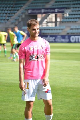 Palencia Cristo Atl&eacute;tico contra Racing B. Fotograf&iacute;a: Julio Robles