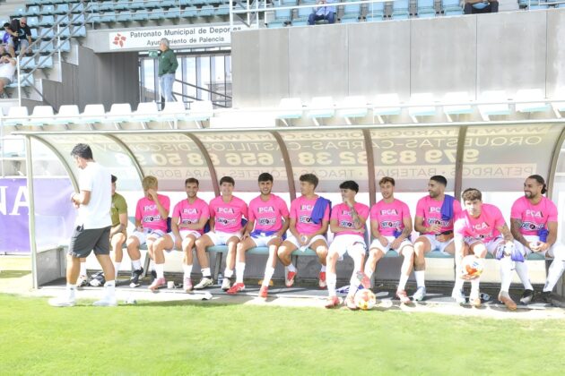 Palencia Cristo Atl&eacute;tico contra Racing B. Fotograf&iacute;a: Julio Robles