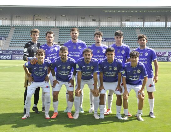 Palencia Cristo Atl&eacute;tico contra Racing B. Fotograf&iacute;a: Julio Robles