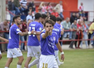 Palencia Cristo Atlético en su visita al Atlético Tordesillas. Fotografía: Julio Robles