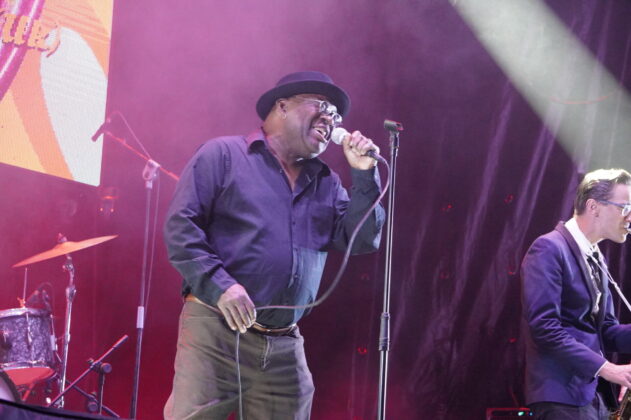 Palencia en Negro dio inicio con Barrence Whitfield. Fotograf&iacute;a: Sergio Lozano