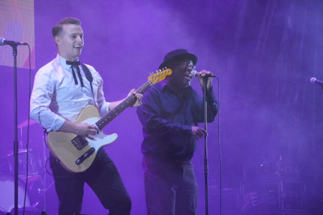 Palencia en Negro dio inicio con Barrence Whitfield. Fotograf&iacute;a: Sergio Lozano