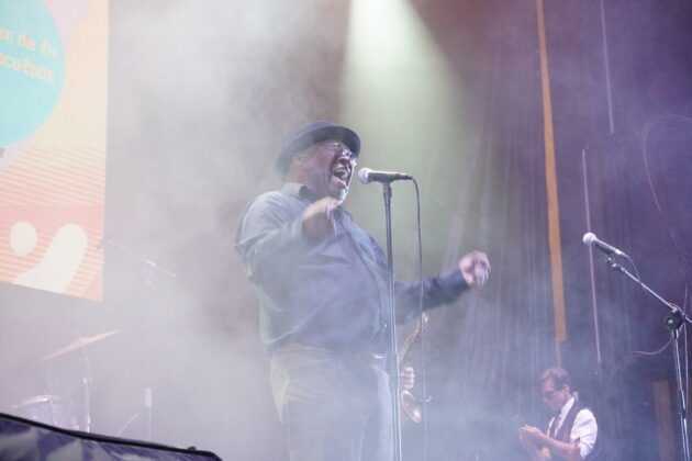 Palencia en Negro dio inicio con Barrence Whitfield. Fotograf&iacute;a: Sergio Lozano