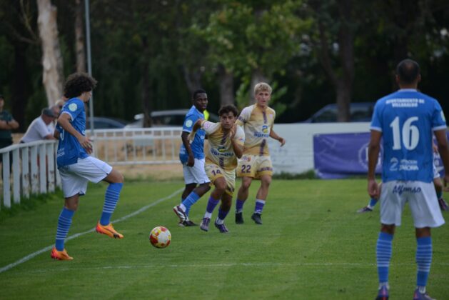 Villaralbo contra Palencia Cristo Atl&eacute;tico. Fotograf&iacute;a: Julio Robles