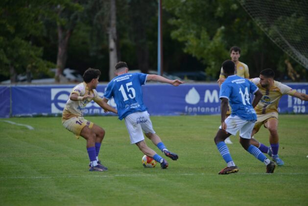 Villaralbo contra Palencia Cristo Atl&eacute;tico. Fotograf&iacute;a: Julio Robles