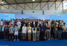 Visita de Fernández Mañueco al IESO Canal de Castilla - Inauguración Curso 2025-2026. A. Acitores