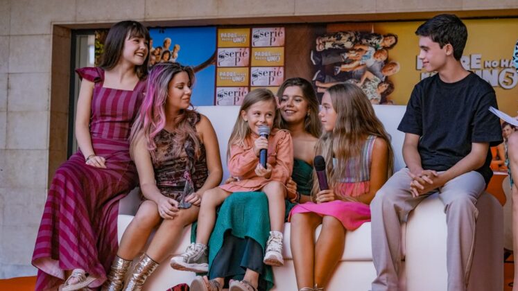 Encuentro del elenco infantil de 'Padre no hay m&aacute;s que uno' en Guardo. Fotos: OceanGrain Audiovisual