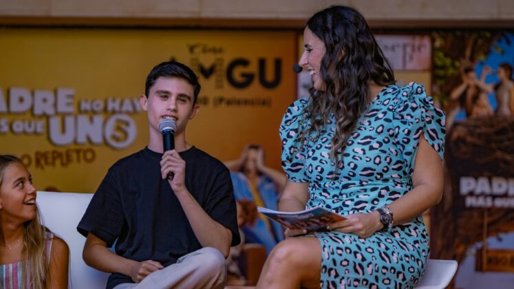 Encuentro del elenco infantil de 'Padre no hay m&aacute;s que uno' en Guardo. Fotos: OceanGrain Audiovisual