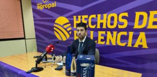 Alberto Padilla, entrenador del Zúper Agropal Palencia contra el Cartagena