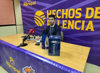 Alberto Padilla, entrenador del Zúper Agropal Palencia contra el Cartagena