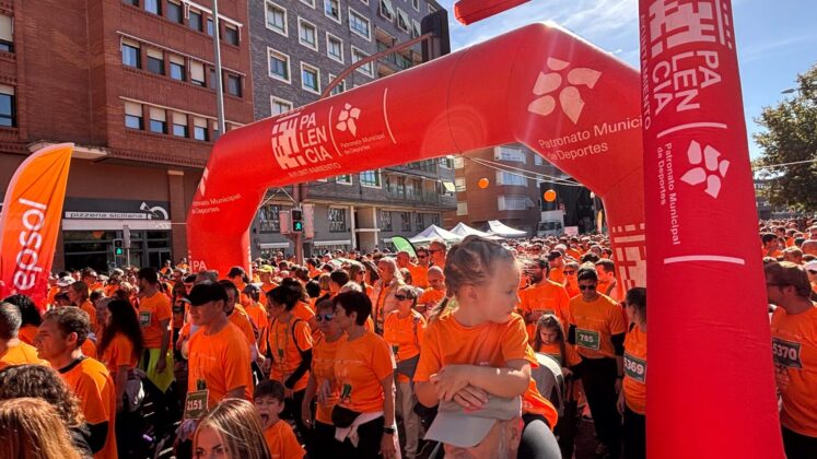Carrera contra el C&aacute;ncer en Palencia 2025. Fotograf&iacute;a: Palencia en la Red