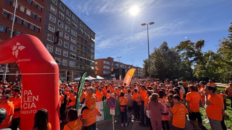 Carrera contra el C&aacute;ncer en Palencia 2025. Fotograf&iacute;a: Palencia en la Red