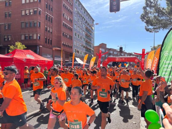 Carrera contra el C&aacute;ncer en Palencia 2025. Fotograf&iacute;a: Palencia en la Red
