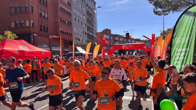 Carrera contra el C&aacute;ncer en Palencia 2025. Fotograf&iacute;a: Palencia en la Red