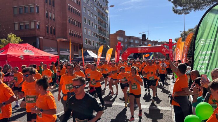 Carrera contra el C&aacute;ncer en Palencia 2025. Fotograf&iacute;a: Palencia en la Red