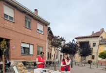 La campaña de Acogimiento Familiar llega a Saldaña La campaña de Acogimiento Familiar llega a Saldaña. Fotografía en Grijota