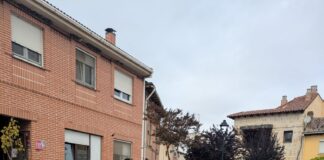 La campaña de Acogimiento Familiar llega a Saldaña. Fotografía en Grijota