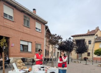 La campaña de Acogimiento Familiar llega a Saldaña. Fotografía en Grijota