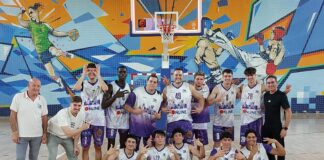 El CB Palencia On Line Informática mantiene su invicto en Zamora con una victoria costosa (72-76) El CB Palencia On Line Informática sufre pero mantiene su invicto en Zamora (72-76)