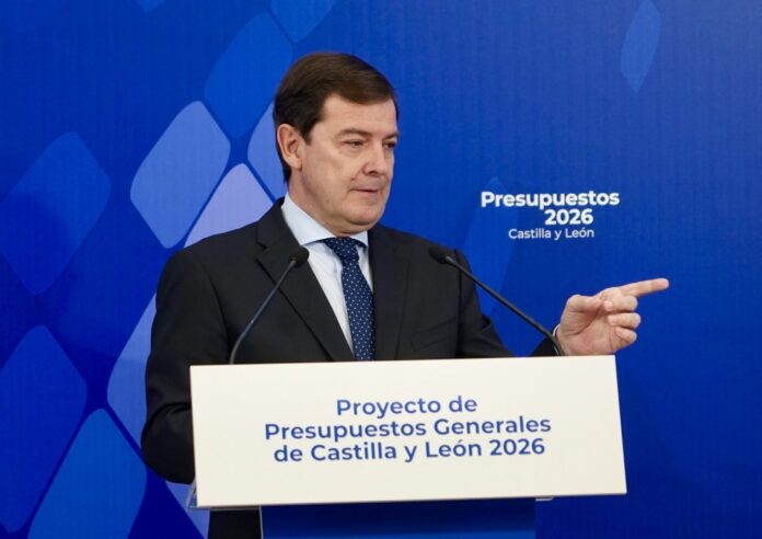 El presidente de la Junta de Castilla y León, Alfonso Fernández Mañueco, comparece en rueda de prensa El presidente de la Junta de Castilla y León, Alfonso Fernández Mañueco, comparece en rueda de prensa. Fotografía: Leticia Pérez (ICAL)