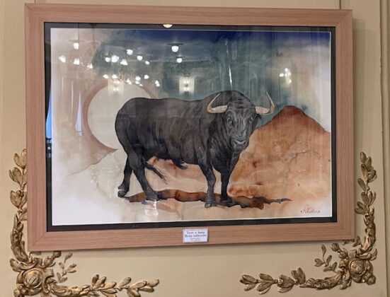 Gonzalo P&aacute;ez expone sus potentes caballos y toros en el Casino de Palencia