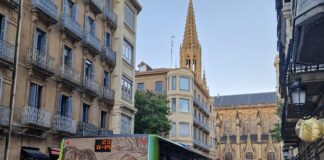 La Villa Romana La Olmeda recorre San Sebastián en autobús. Diputación de Palencia