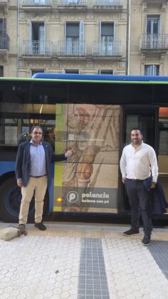 La Villa Romana La Olmeda recorre San Sebasti&aacute;n en autob&uacute;s. Diputaci&oacute;n de Palencia