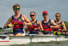 Equipo de remo con Paco San Martin en el mundial de Remo de Shangai
