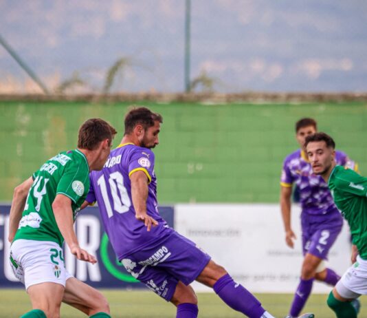 Palencia CF en su visita al Guijuelo