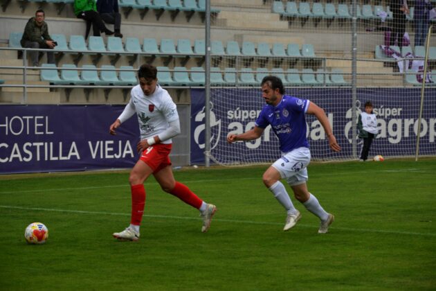 Palencia Cristo Atl&eacute;tico contra Santa Marta. Fotograf&iacute;a Julio Robles
