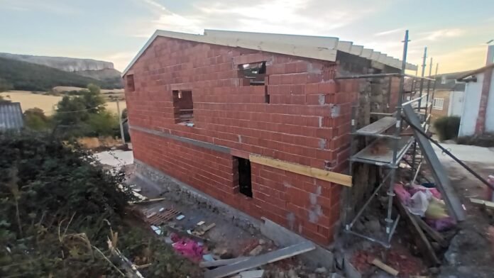 REFORMA CASA DEL PASTOR CASTRECÍAS 3 REFORMA CASA DEL PASTOR CASTRECÍAS